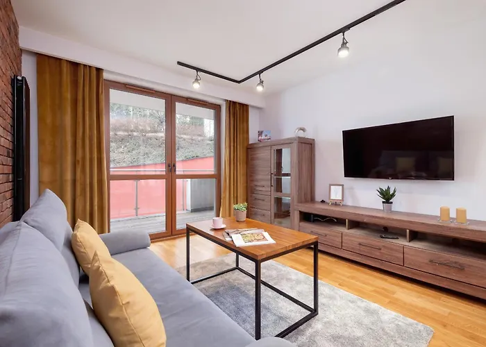 Industrial Apartment Fredry With Parking By Noclegi Renters
